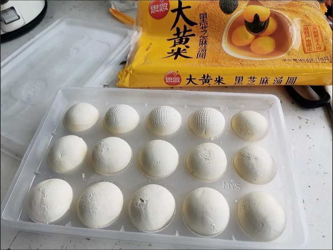 智凍未來(lái)，包攬高效：呂工機(jī)械開啟速凍食品包裝新紀(jì)元