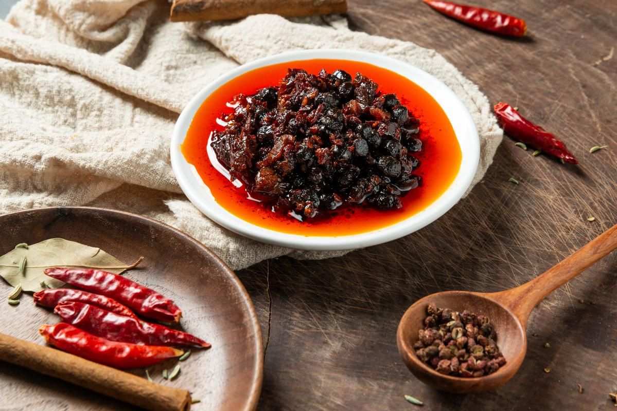 醬料與薯?xiàng)l同線生產(chǎn)？揭秘食品企業(yè)“柔性爆單”背后的智能包裝新引擎